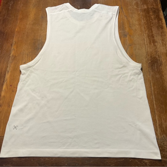 Lululemon | Metal Vent Tech | Muscle Tank Tee | White | Men's Large - Picture 8 of 9